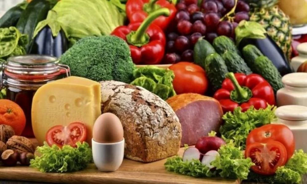 Αυτά είναι τα διατροφικά tips για να μην πάρετε κιλά